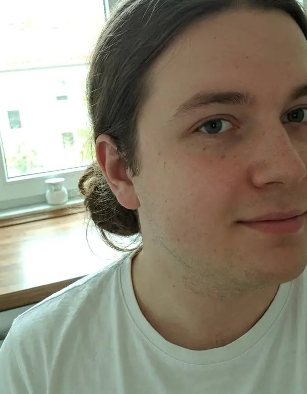 Mokytis kalbėti lietuviškai su „Travel Buddies“: kelionių partneriai, kalbantys lietuviškai Martinique im April – Fort-de-France, Les Anses-d'Arlet & Mont Pelée – Martinique (Šiauliai)